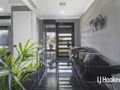 114 Castlewood Parkway, Southern River WA 6110