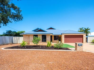 49 Hall Road, Waggrakine WA 6530