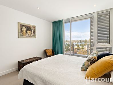 602/1 Marco Polo Drive, Mandurah WA 6210