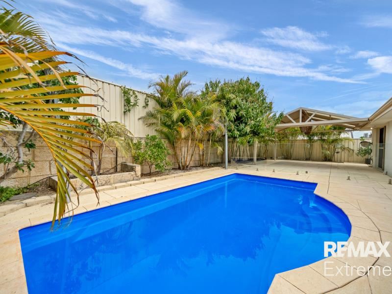 63 Crosthwait Circle, Tapping WA 6065