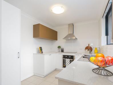 31/10 Whitlock Road, Queens Park WA 6107