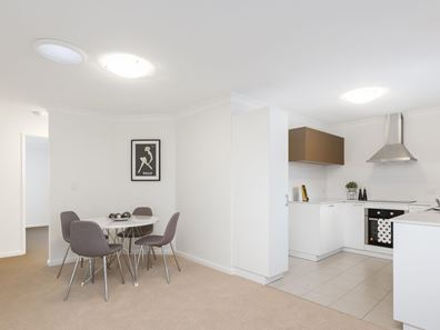 31/10 Whitlock Road, Queens Park WA 6107