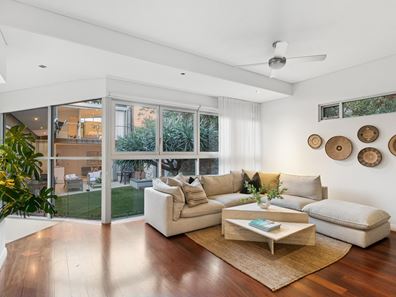 Corkhill Street, North Fremantle WA 6159