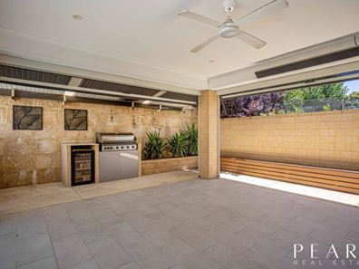 13 Bogdanich Way, Madeley WA 6065