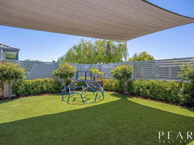 13 Bogdanich Way, Madeley WA 6065