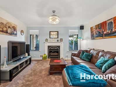 5 St Anthony Avenue, Quinns Rocks WA 6030