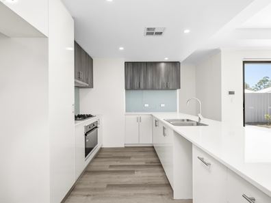 9/20 Brooks Street, Kalamunda WA 6076