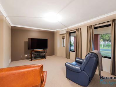13 Seawind Drive, Rockingham WA 6168