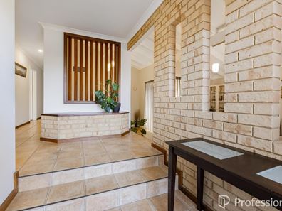 1 Shawood Place, Willetton WA 6155