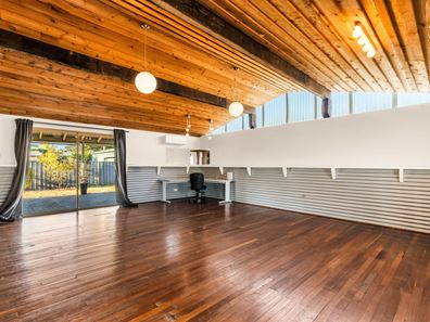 84 Broome Street, Forrestdale WA 6112