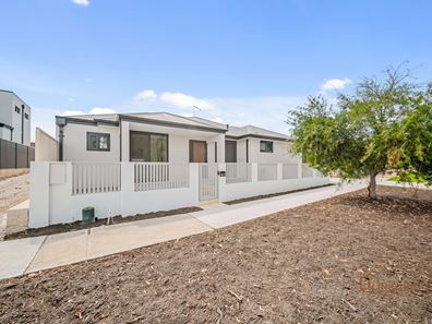 40A WENDOUREE RD, Wilson WA 6107