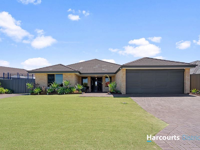 6 Pirianda Way, Aveley WA 6069