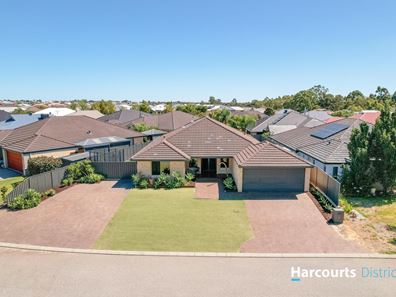 6 Pirianda Way, Aveley WA 6069