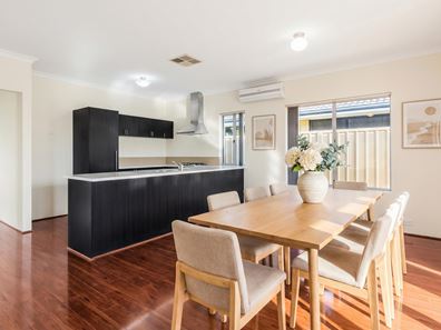14 Vinci Entrance, Sinagra WA 6065