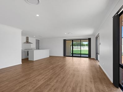 24 Glenfin Street, Utakarra WA 6530