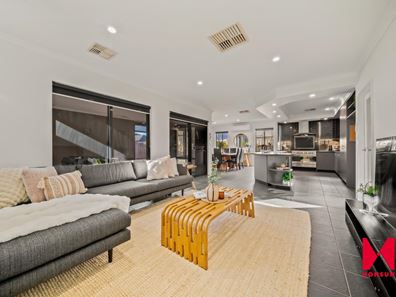 24 Admiralty Road, Canning Vale WA 6155