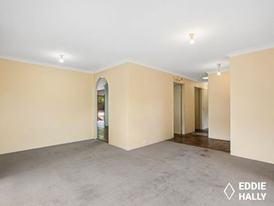 33 Dotterel Way, Yangebup WA 6164