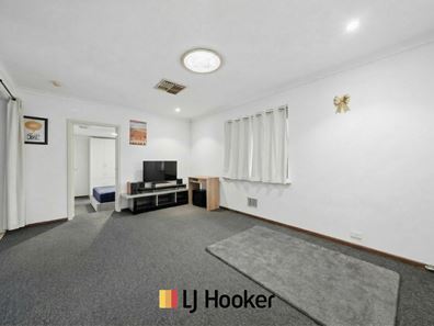 41 Balgonie Avenue, Girrawheen WA 6064
