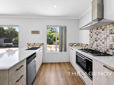 48 Edmondson Crescent, Karrinyup WA 6018