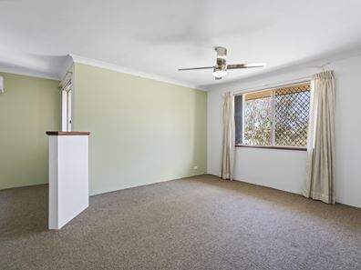 13B Chester Pl, Beechboro WA 6063