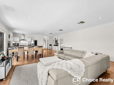 3 Mala Way, Success WA 6164