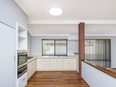 31 Hickson Avenue, Armadale WA 6112