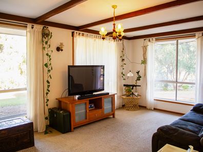 71 Cherry Well Road, Pink Lake WA 6450