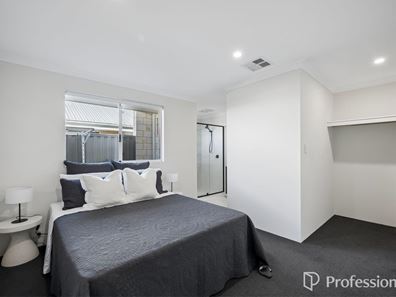 24 Pirie Road, Byford WA 6122