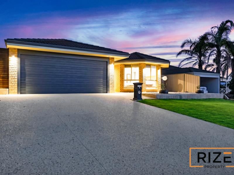 10 Mallina Circuit, Carramar WA 6031
