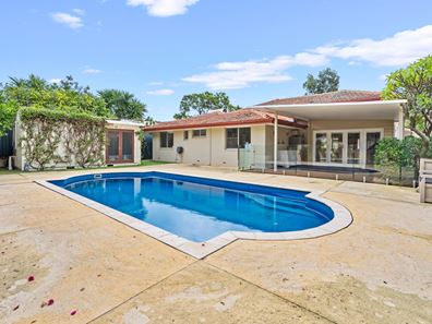 51 Boston Way, Booragoon WA 6154