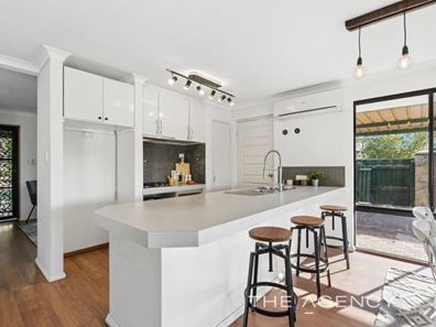 1 Oldenburg Pass, Stratton WA 6056