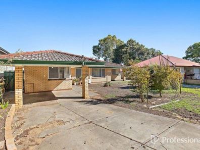3001 Albany Highway, Kelmscott WA 6111