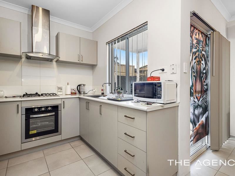 12C Tenterden Way, Gosnells WA 6110