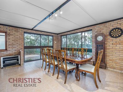 13 Hawter Road, Glen Forrest WA 6071