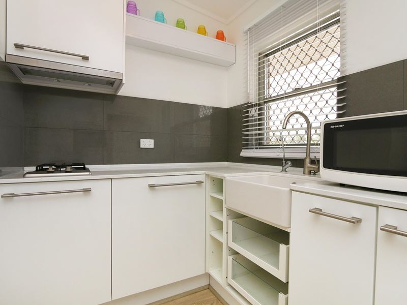 33/318 Canning Highway, Bicton WA 6157