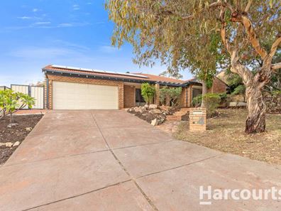 4 Tara Court, Woodvale WA 6026