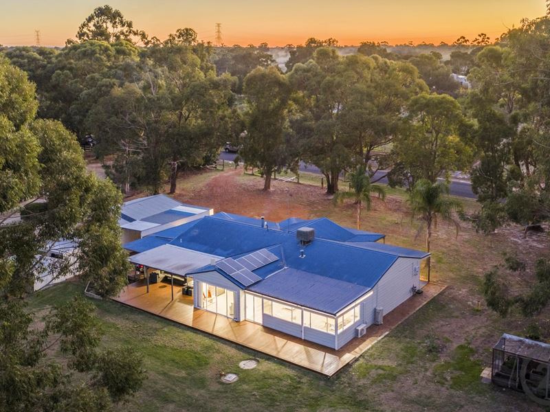 53 Eaglehawk Drive, Ravenswood WA 6208