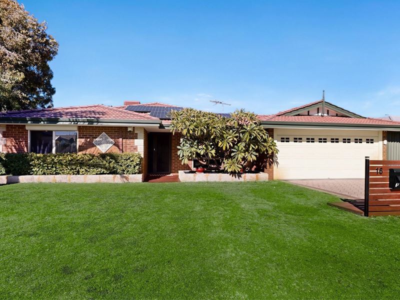 16 Carlhausen Close, Atwell
