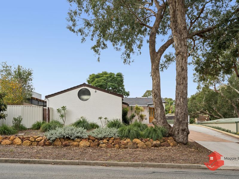 18 Mills Road West Road, Martin WA 6110
