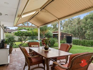 18 Mills Road West Road, Martin WA 6110