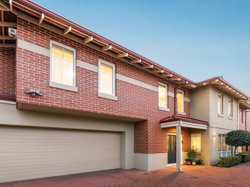 21B Wood Street, Inglewood