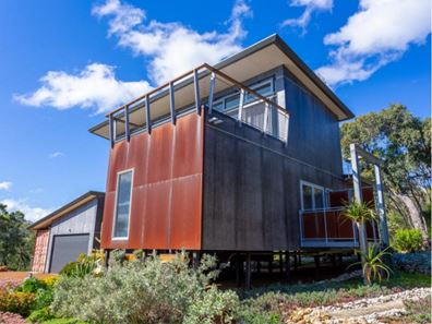 59 Sainsbury Loop, Yallingup WA 6282