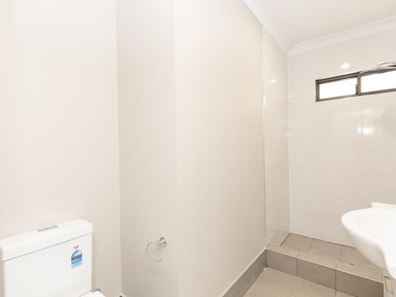 19 Judges Gardens, Leda WA 6170