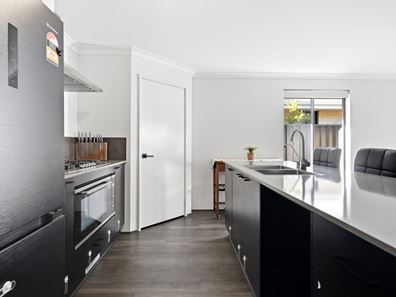333 Woollcott Avenue, Brabham WA 6055