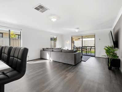 333 Woollcott Avenue, Brabham WA 6055