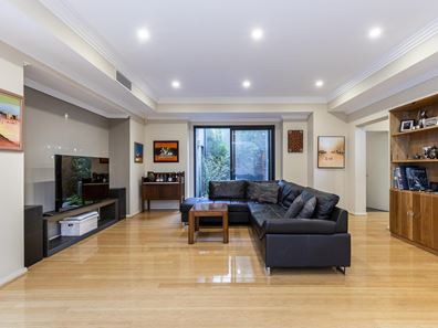 29 Laurino Terrace, Subiaco WA 6008