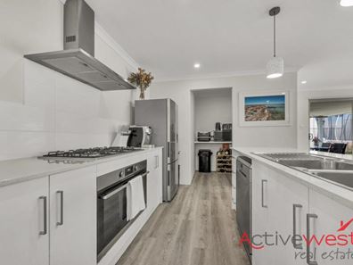 15 Cobia Street, Sunset Beach WA 6530
