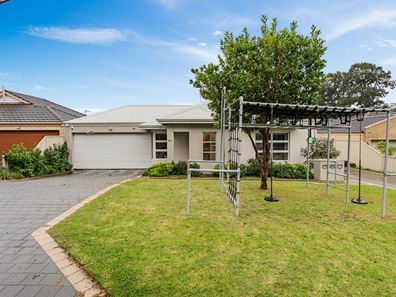 45A Parsons Way, Innaloo WA 6018
