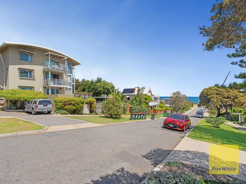 6/11 Rosendo Street, Cottesloe WA 6011