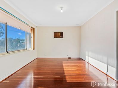 41 Diana Crescent, Lockridge WA 6054